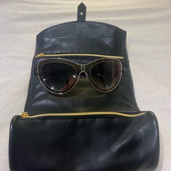BALENCIAGA authentic brown and tan sunglasses with “B” logo on sides - Picture 3 of 8